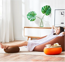 将图片加载到图库查看器,creative pillow table