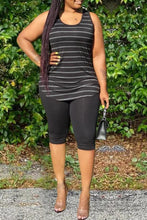 将图片加载到图库查看器,Plus Size Stripe Print Sleeveless Top & Shorts