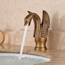 将图片加载到图库查看器,Luxury golden swan bathroom faucet