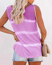 将图片加载到图库查看器,Casual Tie-dye Button T-shirt