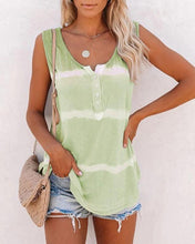 将图片加载到图库查看器,Casual Tie-dye Button T-shirt