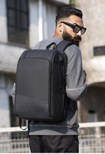 将图片加载到图库查看器，Casual fashion multifunctional high-capacity technology USB men&#39;s backpack
