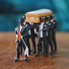 将图片加载到图库查看器，Dancing Pallbearers Garage Kit Model Doll Suit
