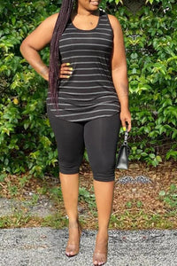 Plus Size Stripe Print Sleeveless Top & Shorts