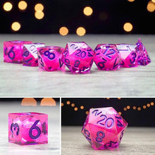 将图片加载到图库查看器，Handcrafted-Fascinating Liquid Core RPG Dice Set
