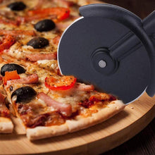 将图片加载到图库查看器，Classic bicycle Wheel Roller Pizza Cutter
