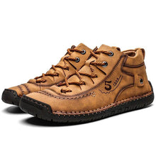 将图片加载到图库查看器，Men Hand Stitching Microfiber Leather Comfy Soft Retro Style Casual Shoes
