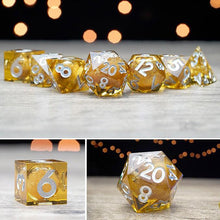 将图片加载到图库查看器，Handcrafted-Fascinating Liquid Core RPG Dice Set
