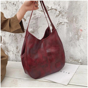 Women's vintage leather handbag