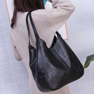 Women's vintage leather handbag