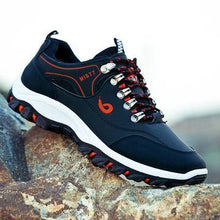 将图片加载到图库查看器，LACE UP RUNNING ATHLETIC SHOES
