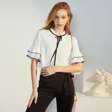 将图片加载到图库查看器，Solid tie double butterfly sleeve shirt
